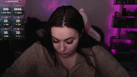 Snapshot of mari_moore7 chatting on 01.14.25 mari moore online show from 01.14.25