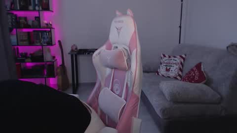 Snapshot of mari_moore7 chatting on 01.13.26 mari moore online show from 01.13.26