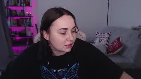 Snapshot of mari_moore7 chatting on 01.14.26 mari moore online show from 01.14.26