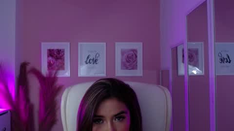 Snapshot of maria_jones chatting on 12.12.24 Instagram soymj01 online show from 12.12.24