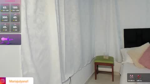 Snapshot of maria_julyana chatting on 10.03.25 V A N E S S A online show from 10.03.25