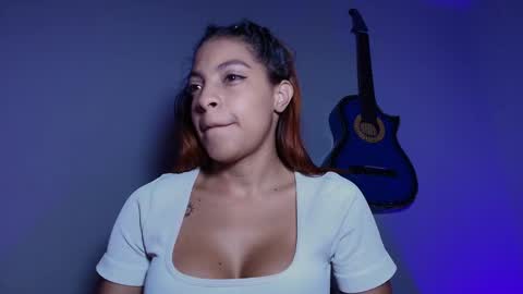 Snapshot of maria_rosee chatting on 09.15.25 ELI online show from 09.15.25