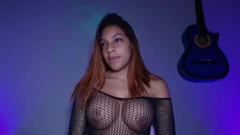 Snapshot of maria_rosee chatting on 09.29.25 ELI online show from 09.29.25