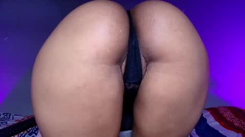 Snapshot of maria_rosee chatting on 11.14.25 ELI online show from 11.14.25