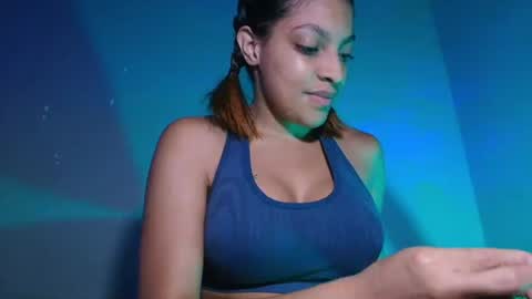 Snapshot of maria_rosee chatting on 06.25.26 ELI online show from 06.25.26