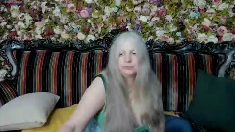 Maria online show from 06.10.26