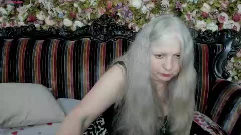 Maria online show from 07.08.26