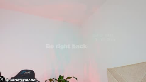 Snapshot of mariafer05 chatting on 05.19.26 Maria Fer online show from 05.19.26