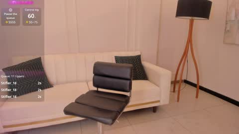 Snapshot of mariaherrera_ chatting on 12.11.24 MARIA HERRERA online show from 12.11.24