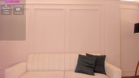 Snapshot of mariaherrera_ chatting on 12.13.24 MARIA HERRERA online show from 12.13.24