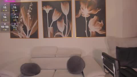 Snapshot of mariaherrera_ chatting on 03.08.25 MARIA HERRERA online show from 03.08.25