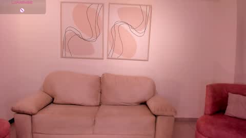 Snapshot of mariaherrera_ chatting on 11.28.25 MARIA HERRERA online show from 11.28.25