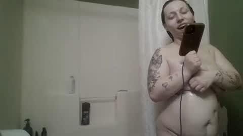 Snapshot of mariamaybe24 chatting on 12.07.24 Mariah online show from 12.07.24