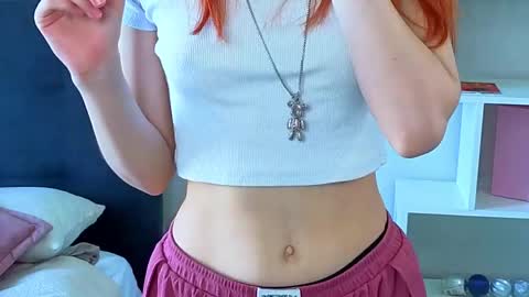 My name is Molly this is my first day online show from 04.26.26