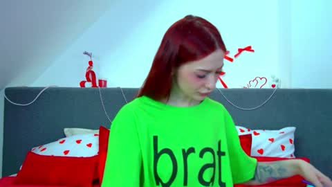 MariaMenson online show from 05.05.26
