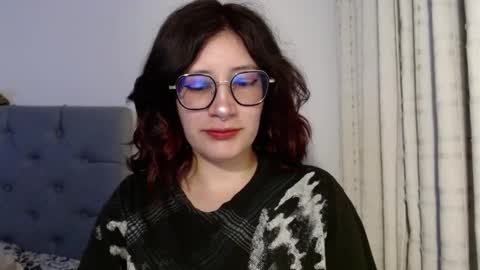 Snapshot of mariana124_ chatting on 01.02.25 Mariana online show from 01.02.25