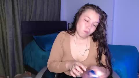 mariana__666 online show from 03.17.26