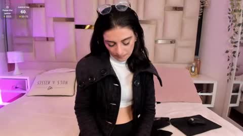 Snapshot of mariana__thompson chatting on 07.29.26 mariana__thompson online show from 07.29.26