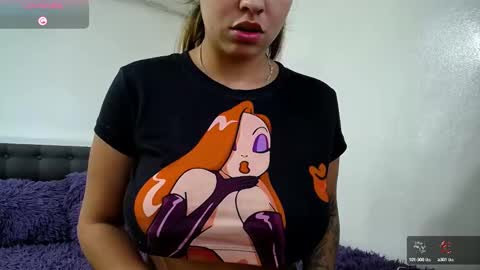 Snapshot of mariana_sara chatting on 03.04.25 mariana_sara online show from 03.04.25