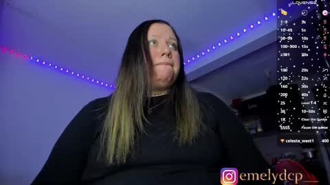 Snapshot of mariana_smittt chatting on 11.27.25 Independent Model online show from 11.27.25