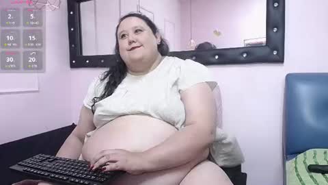 Snapshot of marianabbw30 chatting on 07.23.26 Marianabbw online show from 07.23.26