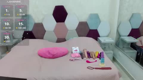 mariana online show from 02.27.25