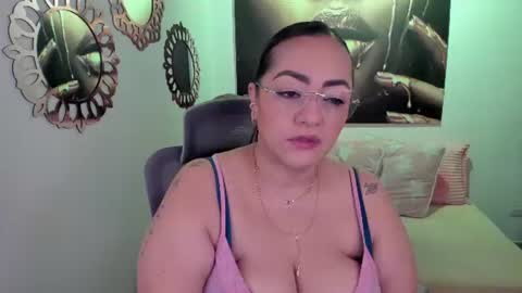 Snapshot of marianalopez81 chatting on 07.14.26 Mariana Lopez online show from 07.14.26