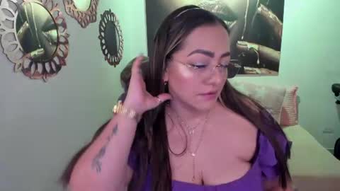 Snapshot of marianalopez81 chatting on 07.19.26 Mariana Lopez online show from 07.19.26