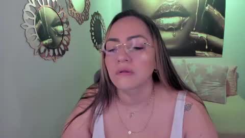Snapshot of marianalopez81 chatting on 07.20.26 Mariana Lopez online show from 07.20.26