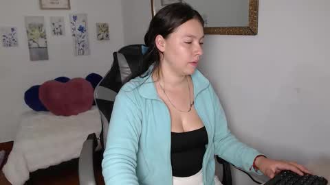 Mariana online show from 03.04.26