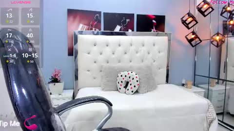 Snapshot of mariansexx chatting on 07.12.26 Marian Sexy online show from 07.12.26