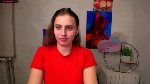 Snapshot of mariatess_ chatting on 11.18.25 Mariia online show from 11.18.25