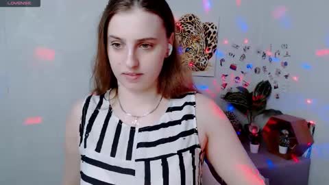 Snapshot of mariatess_ chatting on 02.21.26 Mariia online show from 02.21.26