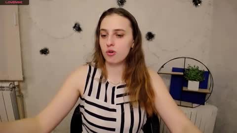 Snapshot of mariatess_ chatting on 03.18.26 Mariia online show from 03.18.26