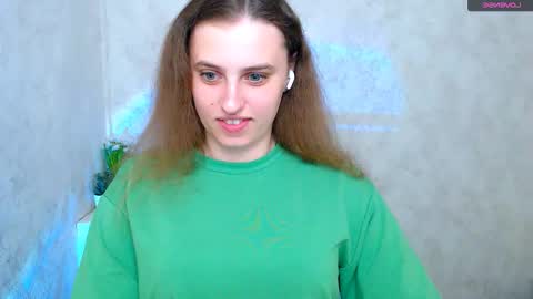 Snapshot of mariatess_ chatting on 03.28.26 Mariia online show from 03.28.26