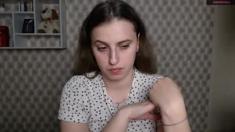 Snapshot of mariatess_ chatting on 04.17.26 Mariia online show from 04.17.26
