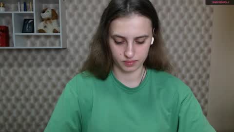 Snapshot of mariatess_ chatting on 04.18.26 Mariia online show from 04.18.26