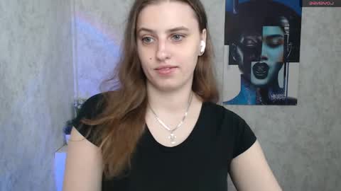 Snapshot of mariatess_ chatting on 04.19.26 Mariia online show from 04.19.26
