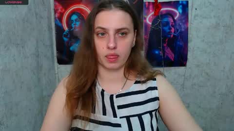 Snapshot of mariatess_ chatting on 04.30.26 Mariia online show from 04.30.26