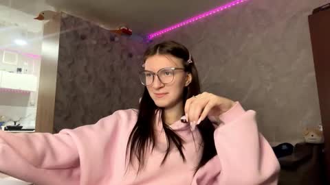 Eva online show from 03.05.26