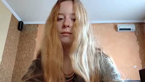 Snapshot of maricagorgo chatting on 07.13.26 Kate online show from 07.13.26