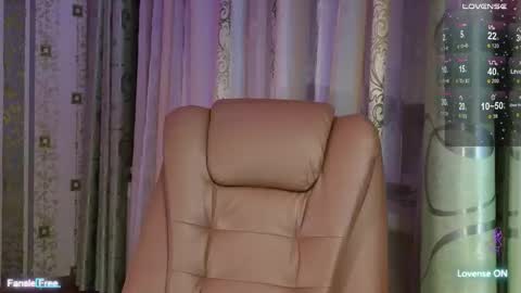 Snapshot of maridekoks chatting on 02.18.26 Mari online show from 02.18.26