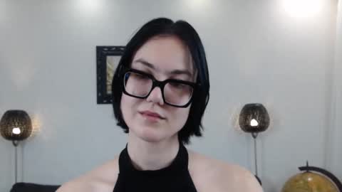 Snapshot of marie_fitch chatting on 11.07.25 Marie Fitch online show from 11.07.25