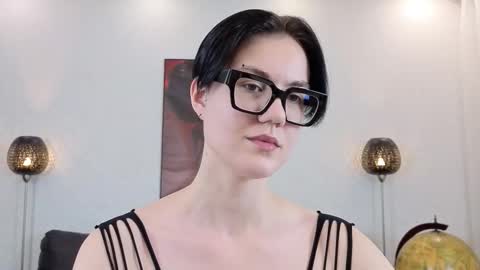 Snapshot of marie_fitch chatting on 03.05.26 Marie Fitch online show from 03.05.26