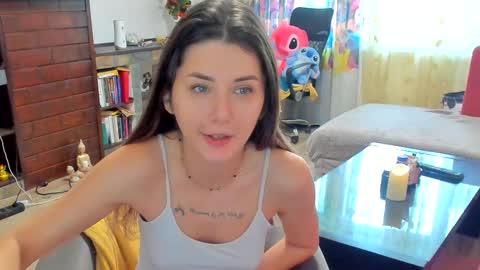 Snapshot of marie_marie03 chatting on 02.12.26 Marie online show from 02.12.26