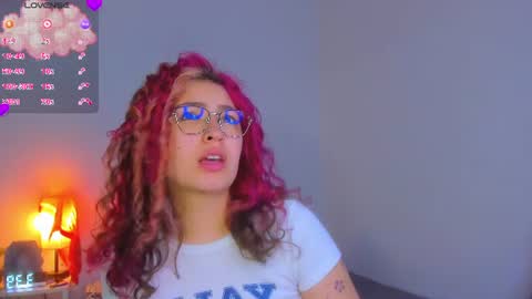 Snapshot of marieetaylor chatting on 06.27.26 Mariee online show from 06.27.26