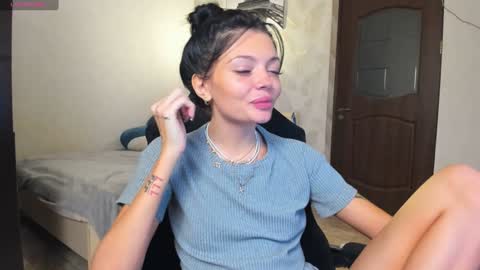 Maria  online show from 01.18.25