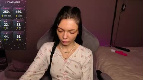Snapshot of mariella__adams chatting on 04.23.26 Maria online show from 04.23.26