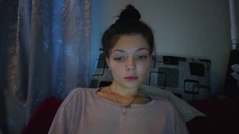 Snapshot of mariella__adams chatting on 08.08.26 Maria online show from 08.08.26