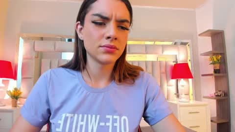 mariiahneedles online show from 11.17.25